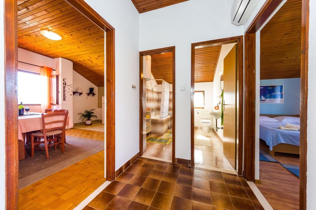 Apartment Sime Nin Bagian luar foto